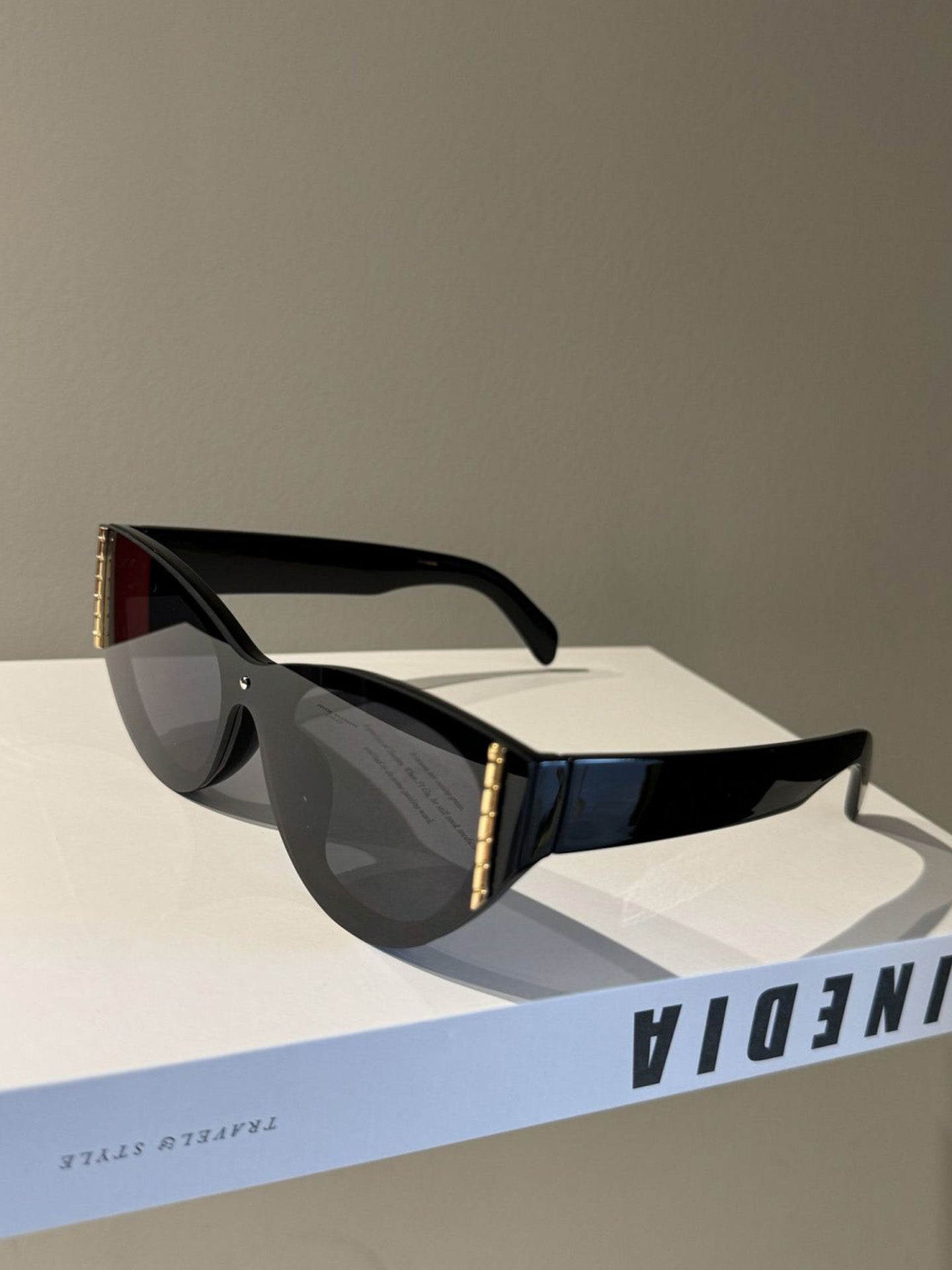 American Style Old Money Cat Eye Sunglasses